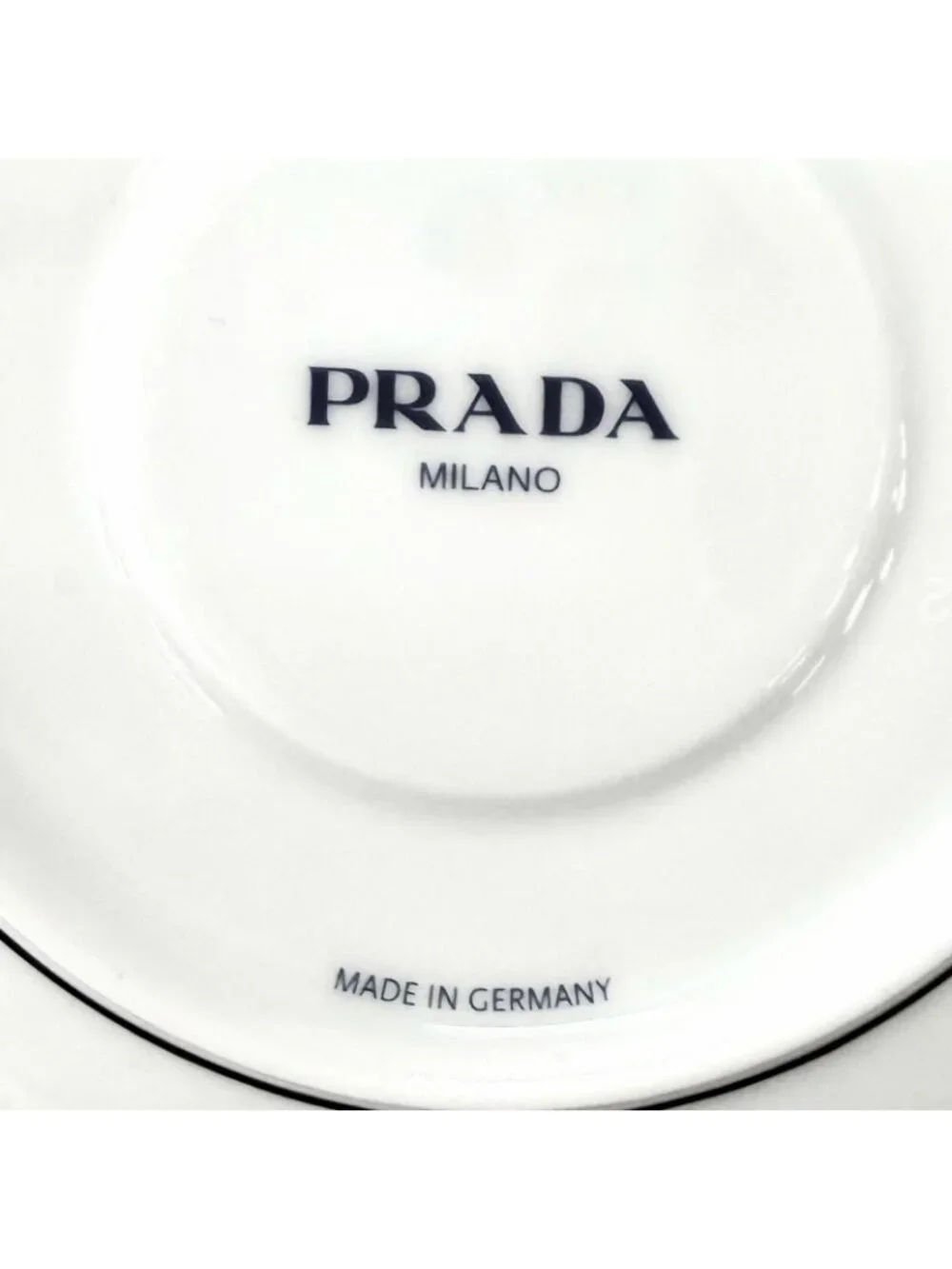 Prada 2 Vienna Red Cups